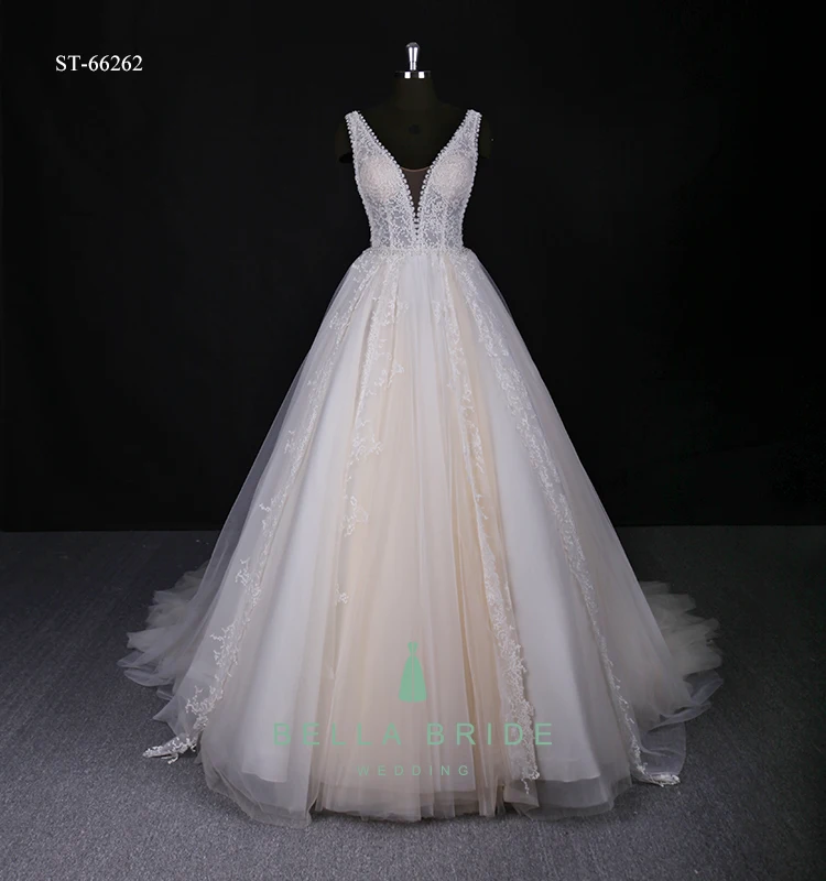 wedding dress for little bride