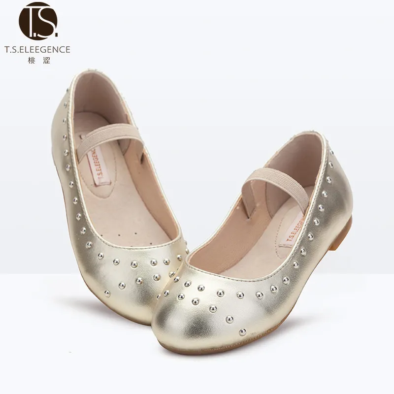 Wholesale Lovely and Pretty Girl Flat Heel Cow Leather Casual Shoes for Children and Teenagers, Black/gold
Wholesale Lovely and Pretty Girl Flat Heel Cow Leather Casual Shoes for Children and Teenagers, Black/gold