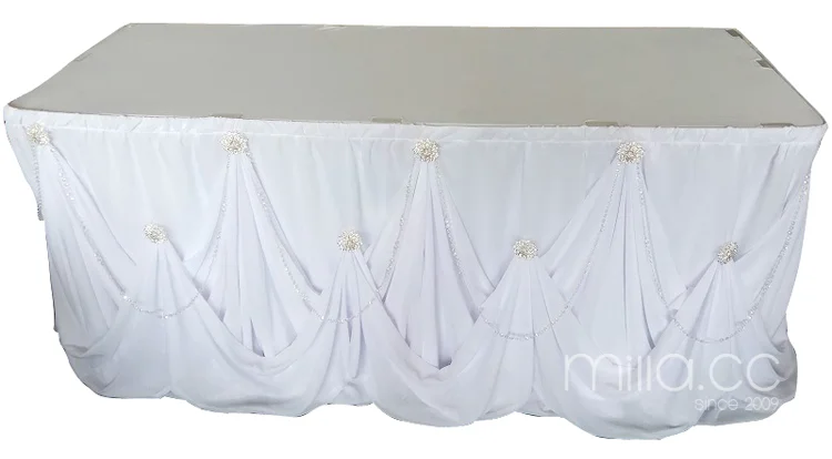 white table skirt.png