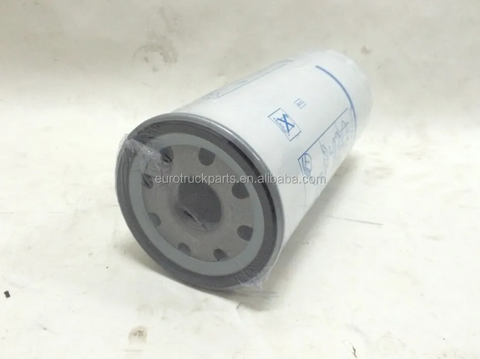VOLVO NEW NO 21707132 OLD NO 477556 Heavy Duty VOLVO truck FH12 FH16 FM9 FM12 NH12 filter parts truck spare parts oil filter 1.jpg