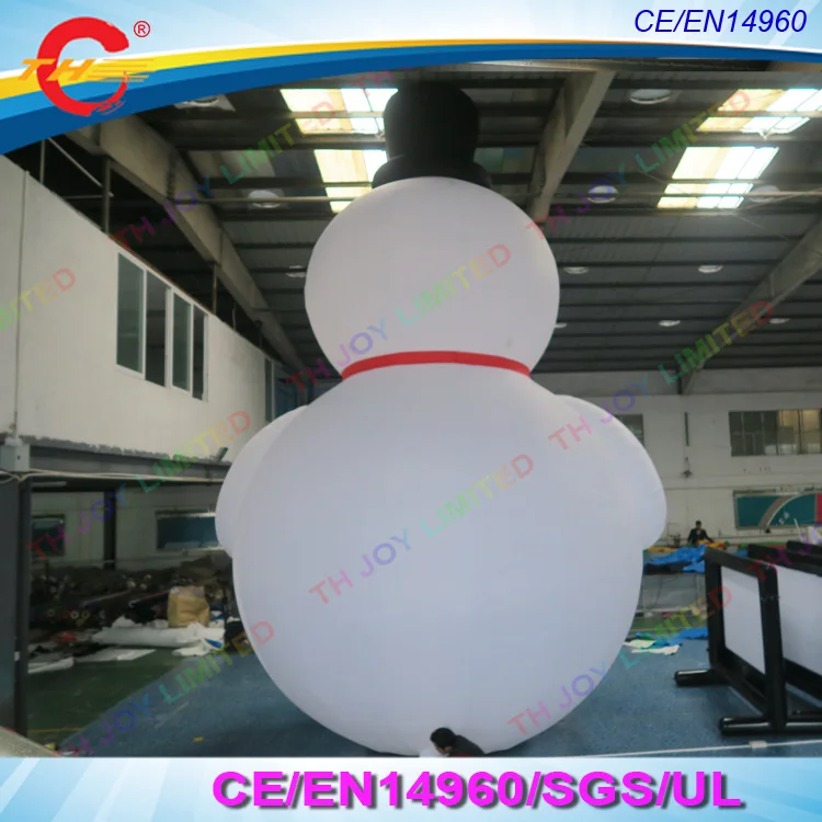 giant inflatable snowman 2