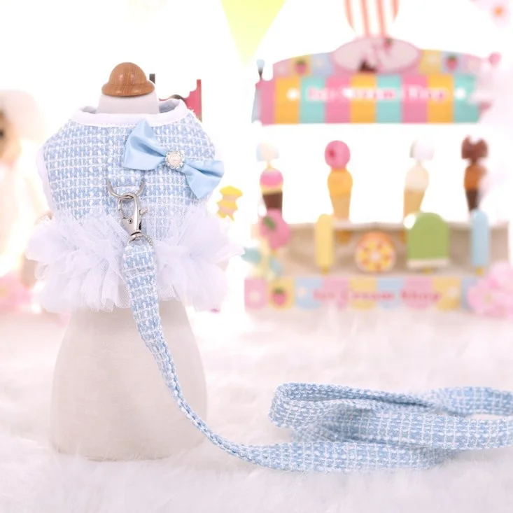 Heyri Pet 2019 Sweet style romantic pearl bow pet dog dress harness set tweed fashion princess pet dog leash with harness set
Heyri Pet 2019 Sweet style romantic pearl bow pet dog dress harness set tweed fashion princess pet dog leash with harness set
