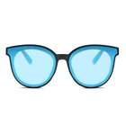 Factory Direct China Cheap Fashion Sun Glasses Women Colored Plastic Sunglasses