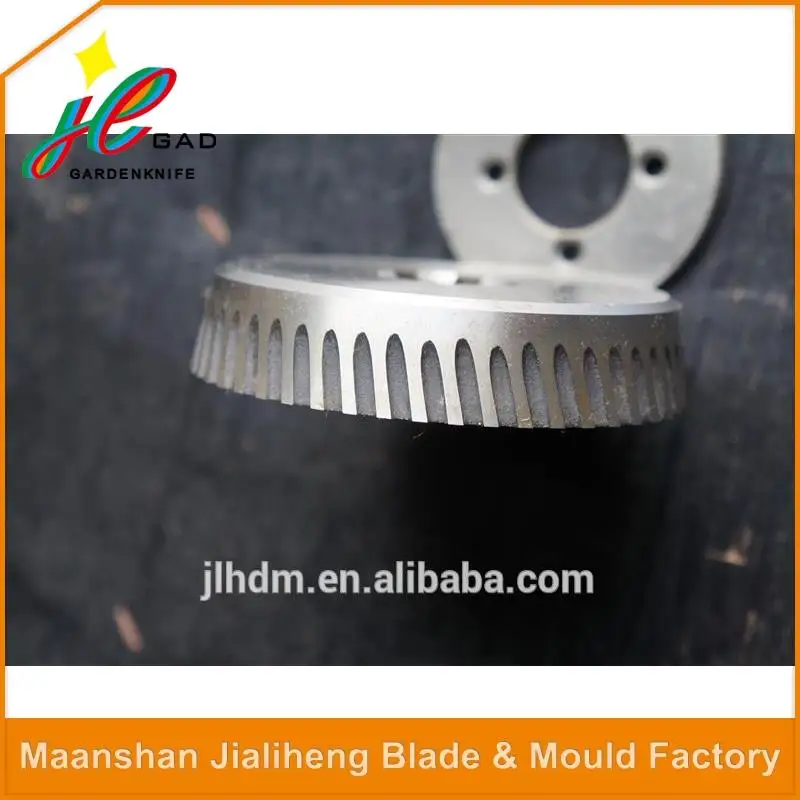 Professional special shape blade for hay mower