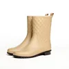 /product-detail/wholesale-fashion-waterproof-galoshes-new-check-casual-women-s-rain-shoes-62167819735.html