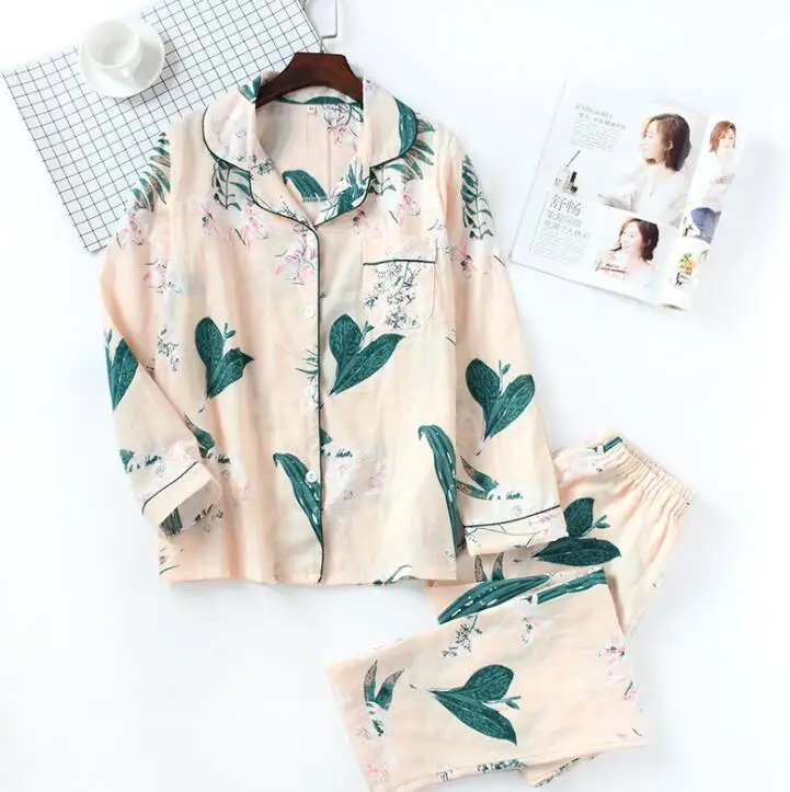 High quality longsleeve cotton top and pants pajamas set double layer cotton gauze sleepwear, Customized color
High quality longsleeve cotton top and pants pajamas set double layer cotton gauze sleepwear, Customized color