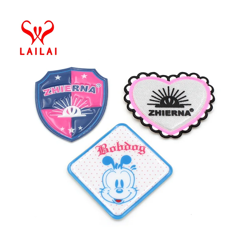 Experienced Factory Custom low price rubber pvc tag plastic embossed logo silicone label for bags accessories