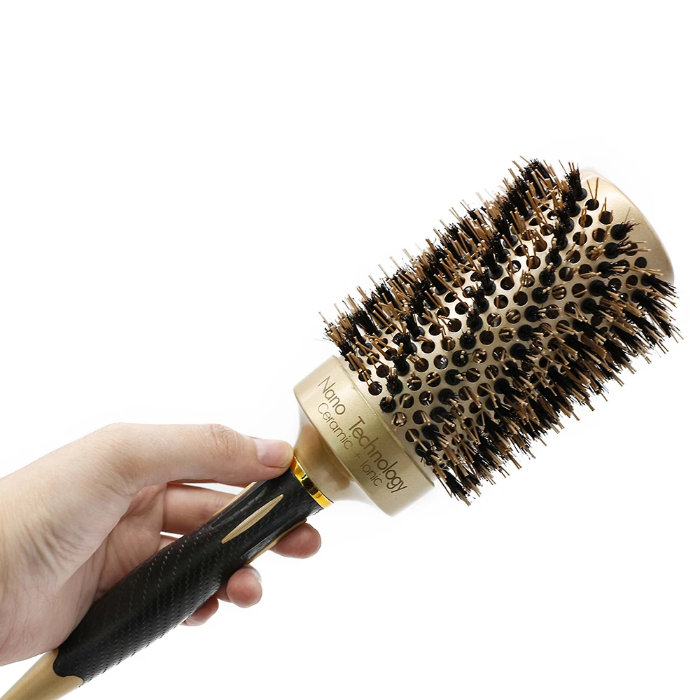 New Arrival Round Ionic Anti-slide Handle Salon Twill Hair Brush Gold Aluminum Hair Ceramic Styling Brush
New Arrival Round Ionic Anti-slide Handle Salon Twill Hair Brush Gold Aluminum Hair Ceramic Styling Brush