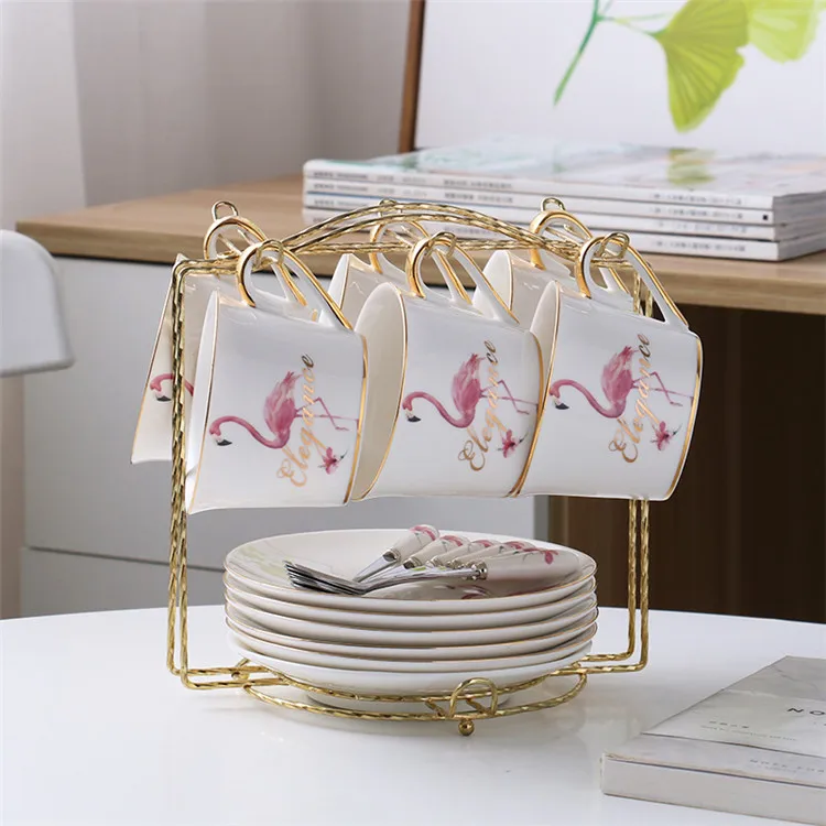 Female 6Cups n Gold Holder