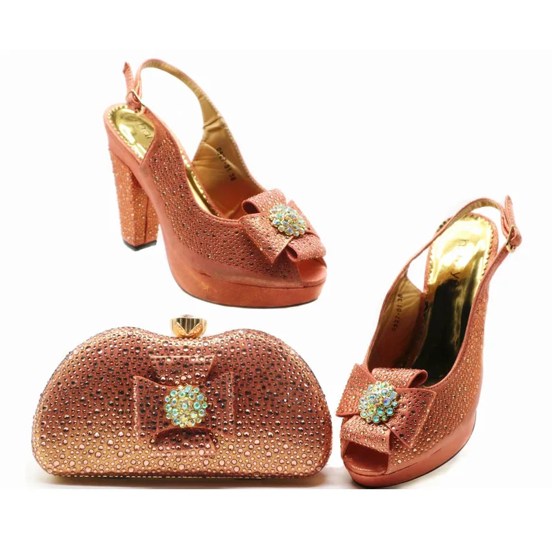 Good quality women shoes and matching bag set high heel 10.5cm peach african shoes and bag set for party/clutch G80
Good quality women shoes and matching bag set high heel 10.5cm peach african shoes and bag set for party/clutch G80