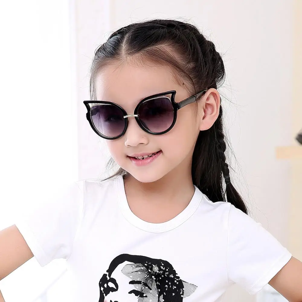 SHINELOT F038 Popular New Style Cat Eye Uv400 Ce Ansi Child Kids Sunglasses Boys Girl Gift Eyewear
SHINELOT F038 Popular New Style Cat Eye Uv400 Ce Ansi Child Kids Sunglasses Boys Girl Gift Eyewear