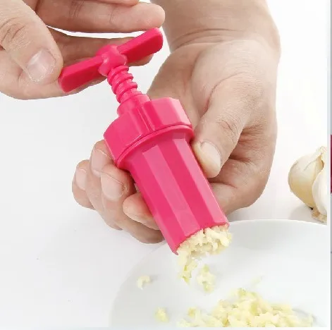 Promocionais de Plástico Torção Garlic Press/Plástico triturador de alho/alho espremedor