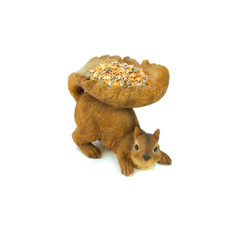 New Arrival Rein Woodland Squirrel Bird Feeder For Yard Decoration