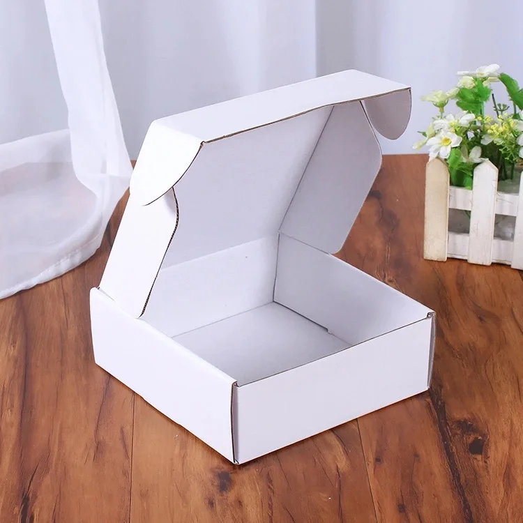 2020 luxury packaging box apparel and pink cardboard gift box