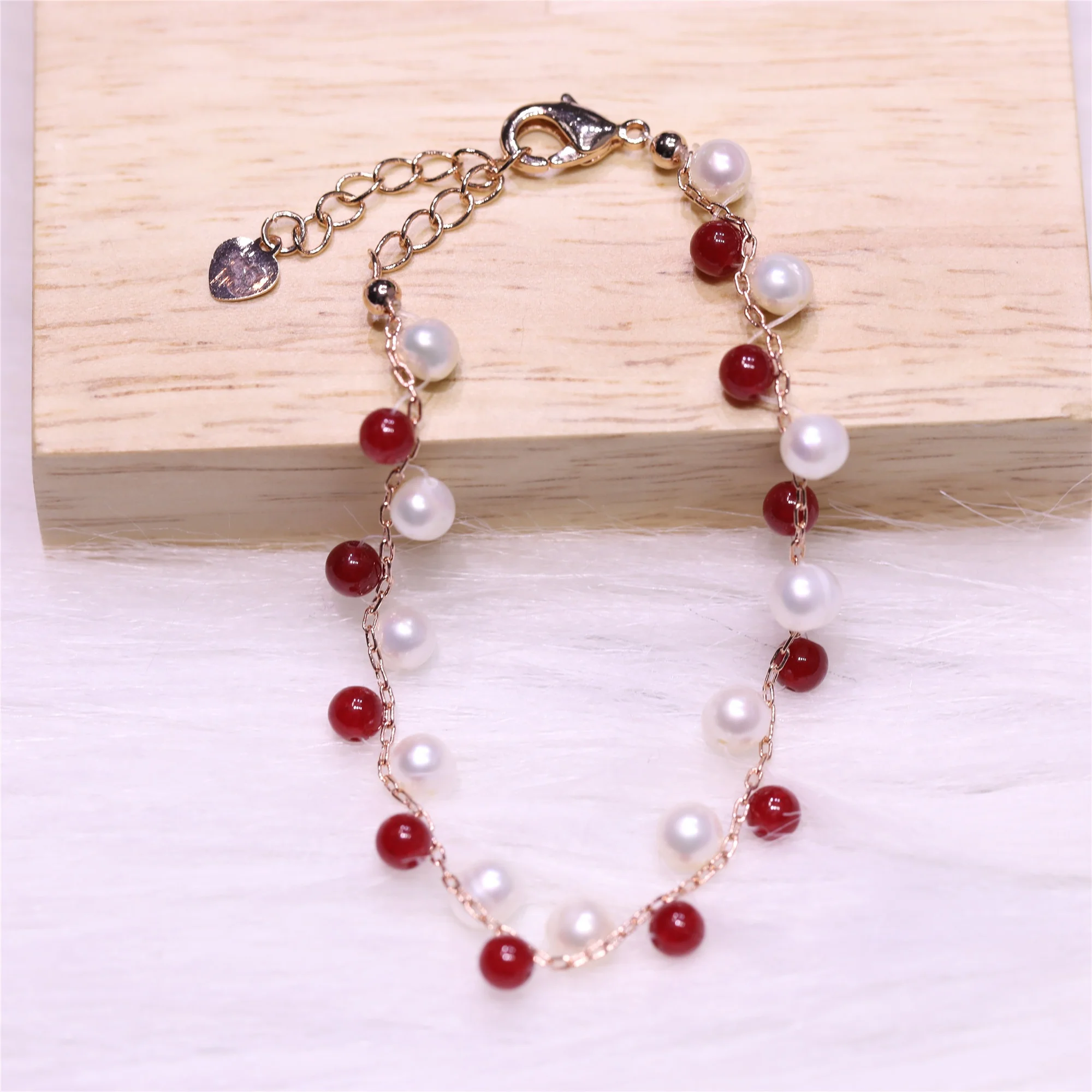 Fashion gold natural freshwater pearl Charm bangle women,simple beads bracelet, White
Fashion gold natural freshwater pearl Charm bangle women,simple beads bracelet, White