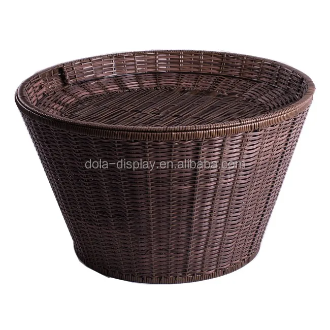 wicker baskets made with modern design