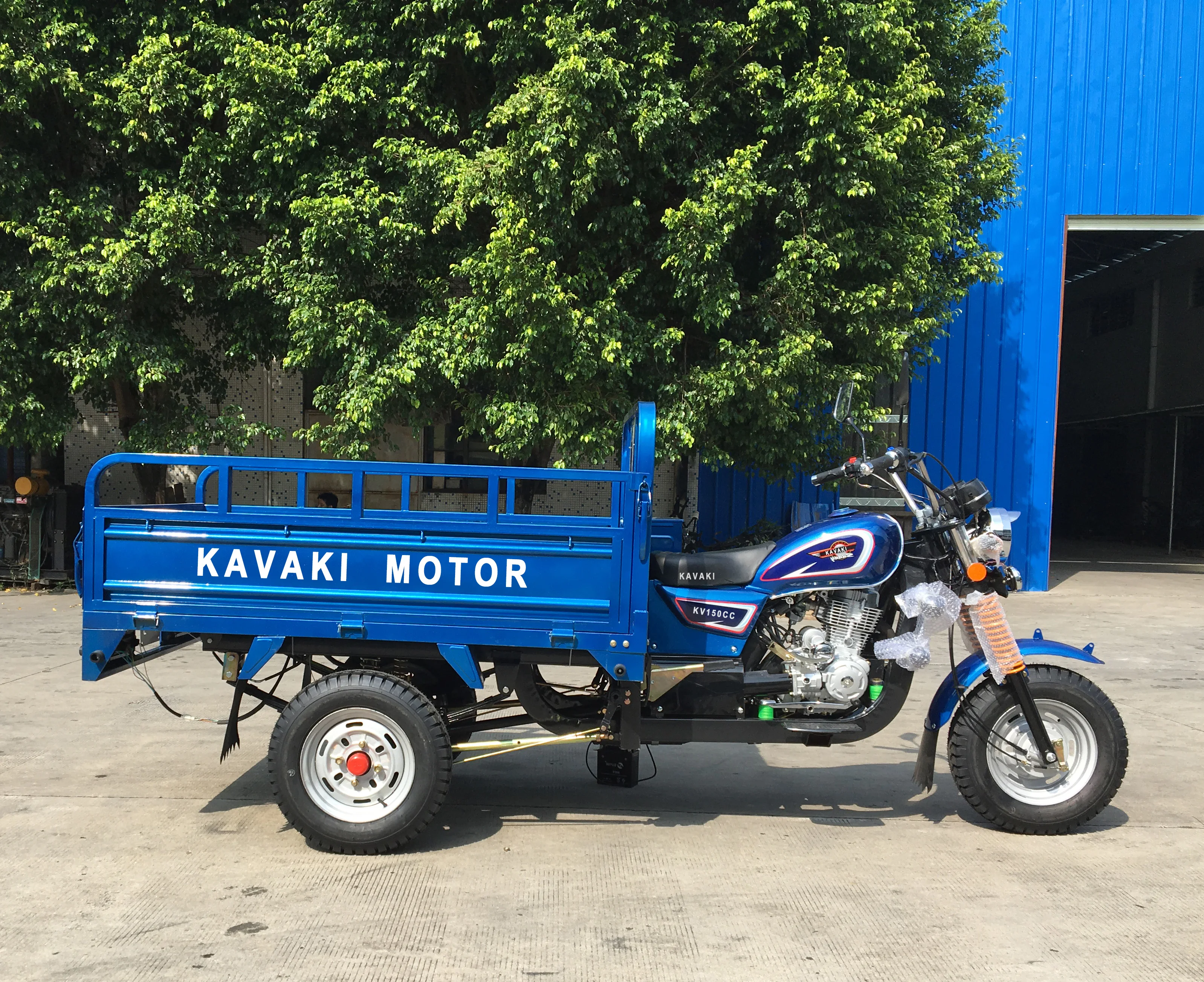 motorized cargo 250cc tricycles