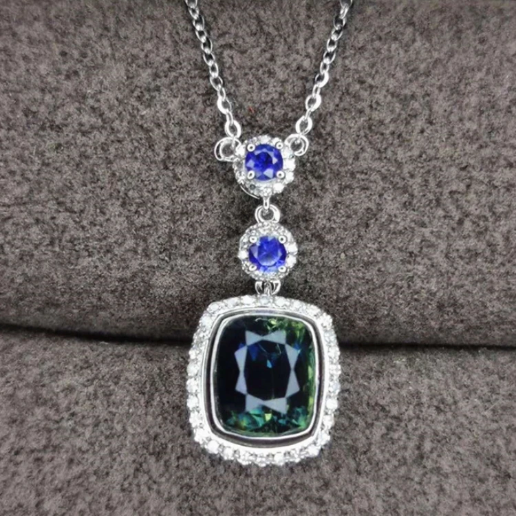 pendant necklace for women Gold gemstone pendants 18k white gold natural sapphire charm pendant two-tone luxury jewelry
pendant necklace for women Gold gemstone pendants 18k white gold natural sapphire charm pendant two-tone luxury jewelry