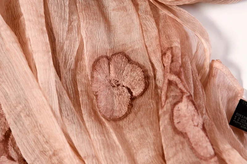 4667750056_696370628