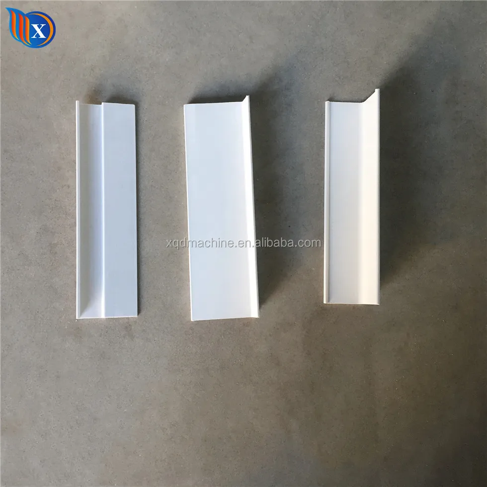 Pièces de ligne d'alimentation de poulet d'abreuvoir de volaille de PVC de 10cm 13cm 3