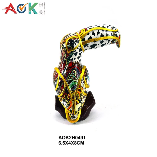 Hand Painted Factory Supply Souvenirs And Handcraft 3D Parrot Bird Garden Ornament