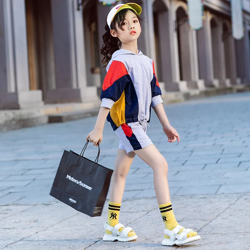 2019 sports set children clothes girls summer new hooded shorts two-piece girls clothes set, Picture shows
2019 sports set children clothes girls summer new hooded shorts two-piece girls clothes set, Picture shows