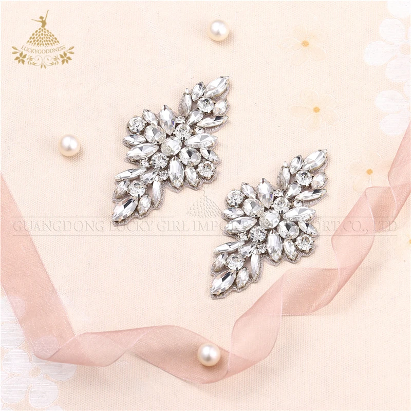 Wholesale Beaded Rhinestone Crystal Bridal small motif for rhinestone appliques shoes, Silver and rose gold
Wholesale Beaded Rhinestone Crystal Bridal small motif for rhinestone appliques shoes, Silver and rose gold