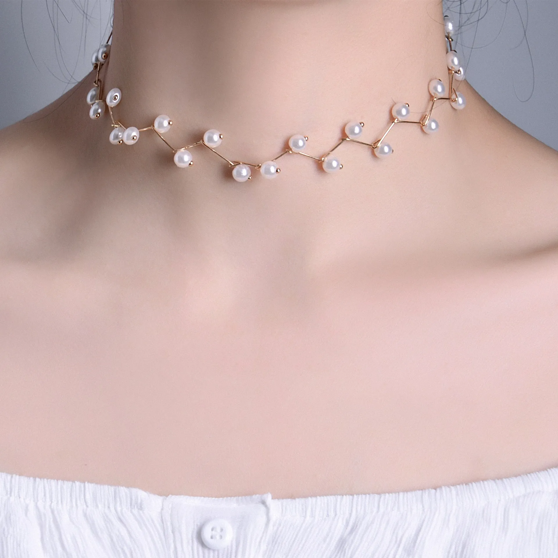 Korea Collar Pearl Clavicle Chain Female Neck Strap Simple Short Necklace Jewelry, Picture shows
Korea Collar Pearl Clavicle Chain Female Neck Strap Simple Short Necklace Jewelry, Picture shows