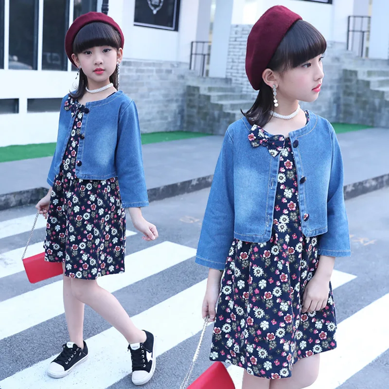 two-pieces fashion kids clothing dress children girl black floral printed dress with denim waistcoat, N/a
two-pieces fashion kids clothing dress children girl black floral printed dress with denim waistcoat, N/a