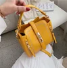 2019 Fashion square zipper handbag girls function wholesales purse korea style hotselling handbags for women