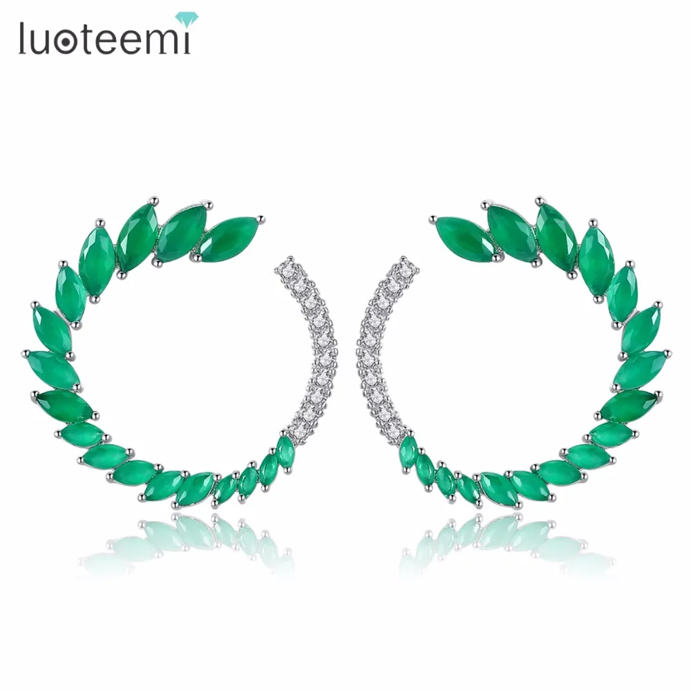 LUOTEEMI New Zircon Earrings Women Luxury White Golden Color Milk Green Diamond Big Circle Stud Earrings
LUOTEEMI New Zircon Earrings Women Luxury White Golden Color Milk Green Diamond Big Circle Stud Earrings