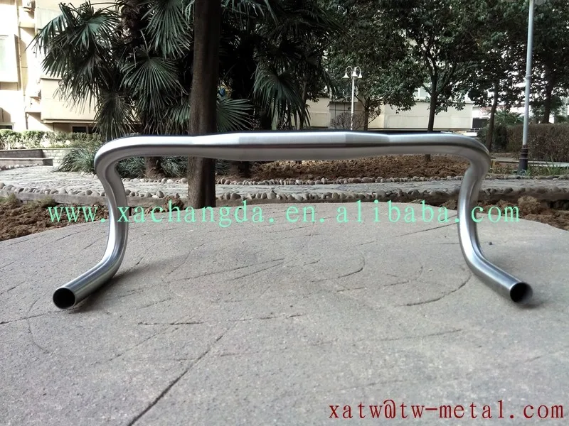 b03.jpg