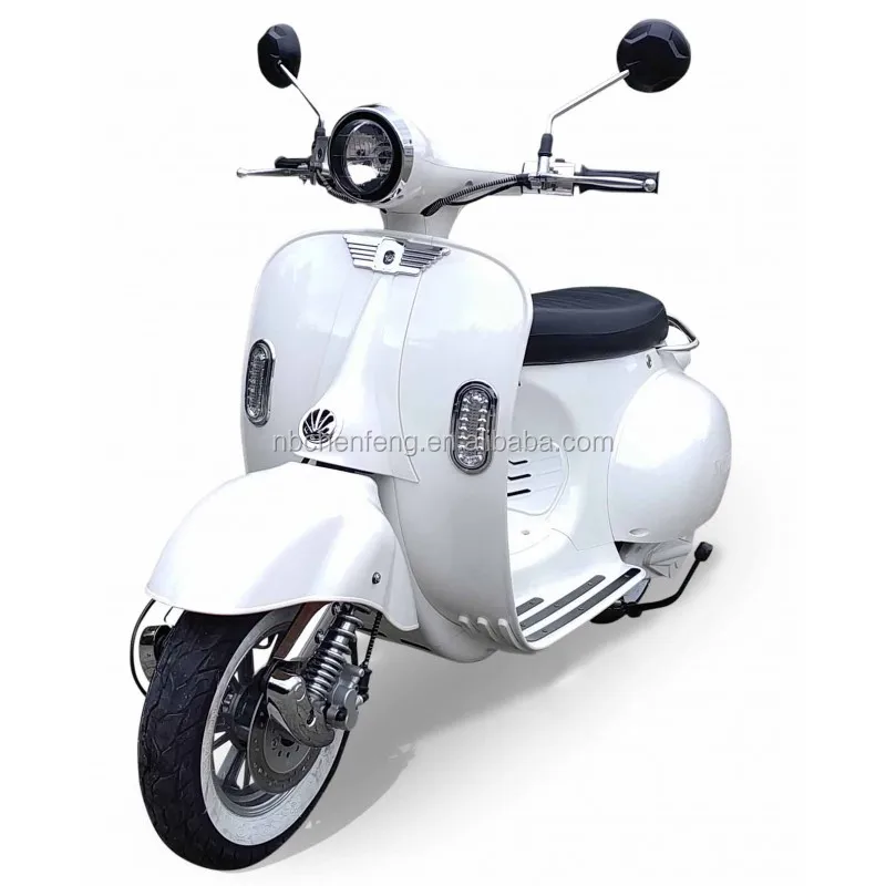 YENI E4 EEC vespa klasik elektrikli scooter ile 2 adet taşınabilir lityum pil