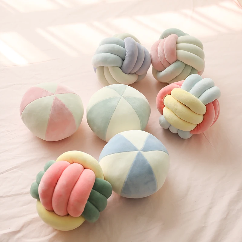 Nordic decoration 3D knot ball soft plush creative designs cushions home decorative pillow, Green/pink/yellow/white or customized
Nordic decoration 3D knot ball soft plush creative designs cushions home decorative pillow, Green/pink/yellow/white or customized