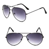 /product-detail/dll3026-classic-oculos-sun-glasses-uv400-sunglasses-for-men-and-women-62008200481.html