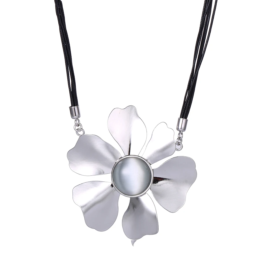 00602 xuping flower brass stone necklace, white gold necklace jewelry, Rhodium color
00602 xuping flower brass stone necklace, white gold necklace jewelry, Rhodium color