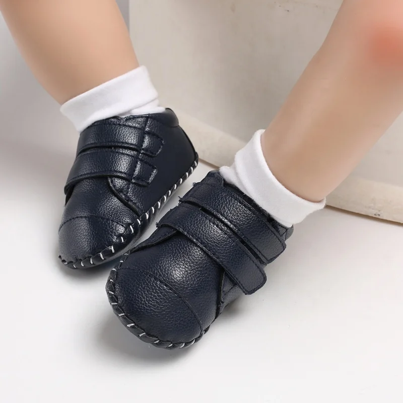 new arrival 0-12 months baby boys and girls soft sole anti slip toddler first walk newborn baby moccasins shoes, Black ,apricot, white
new arrival 0-12 months baby boys and girls soft sole anti slip toddler first walk newborn baby moccasins shoes, Black ,apricot, white