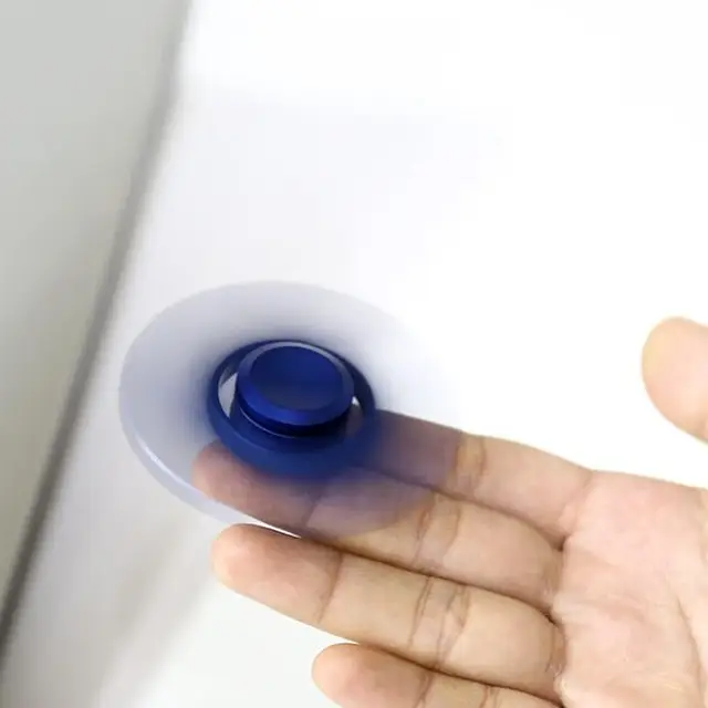 how to use a fidget spinner with one hand how to spin fidget spinner how to do fidget spinner tricks