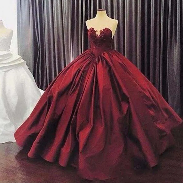 2018 Burgundy Prom Dress Ball Gown Applique Sweetheart Satin 16 Girl Quinceanera Dress