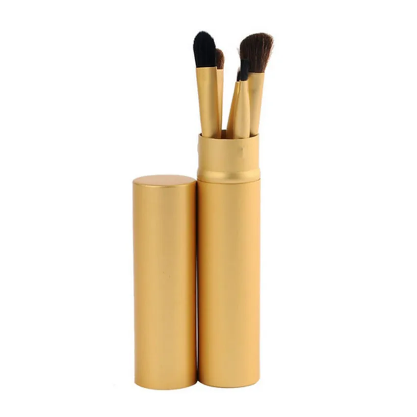 2792942977_129080360