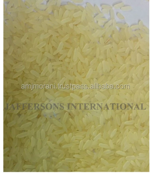 الهندي أرز طويل مسلوق بالزبدة