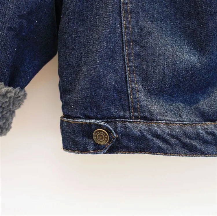 4972969575_1282019318