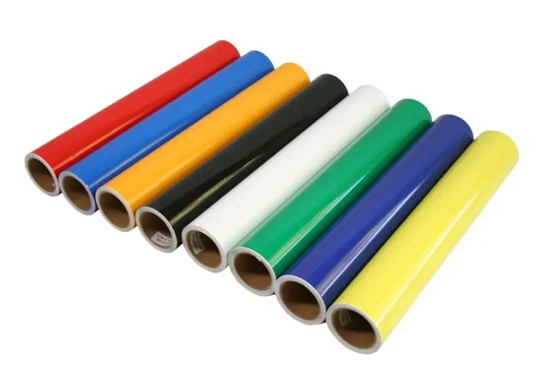 lettrage auto-adhésif de vinyle