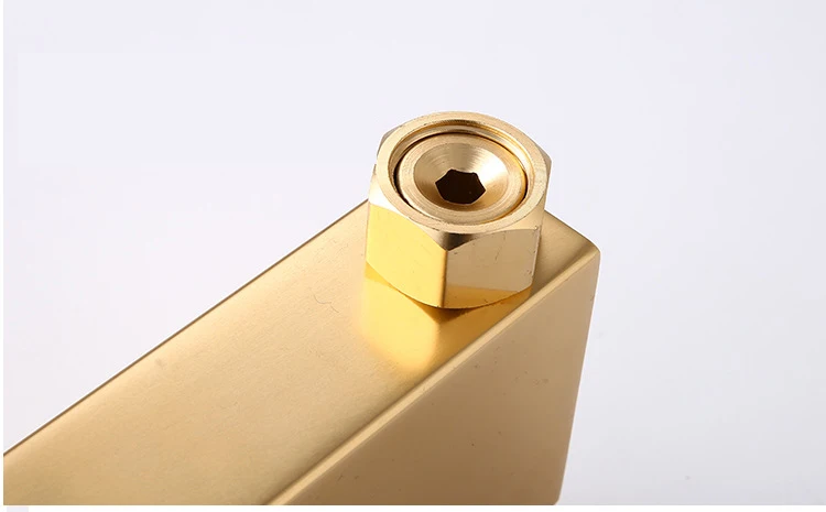 4206126274_1131100891