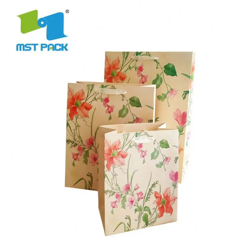 recycled matte laminated paper bag for chirstmas