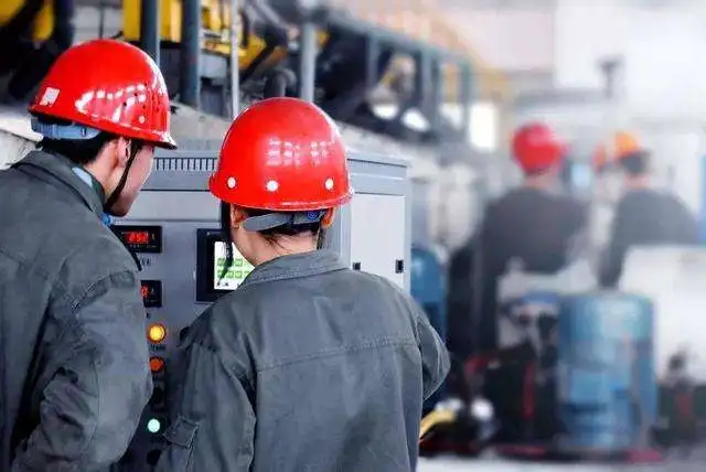 plastic hanger manufacturing machine team