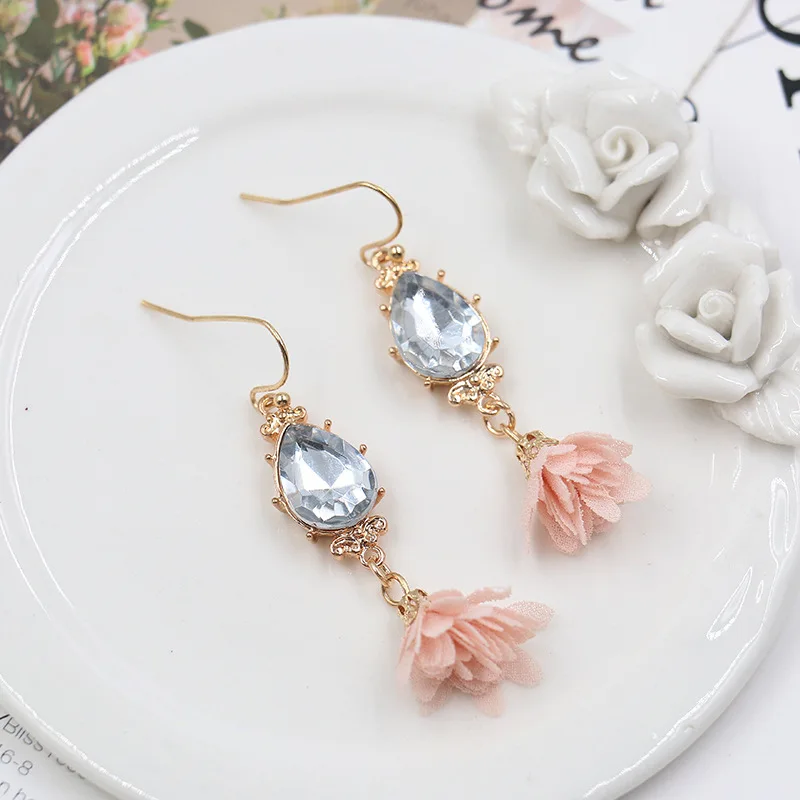 4579978608_1090711088