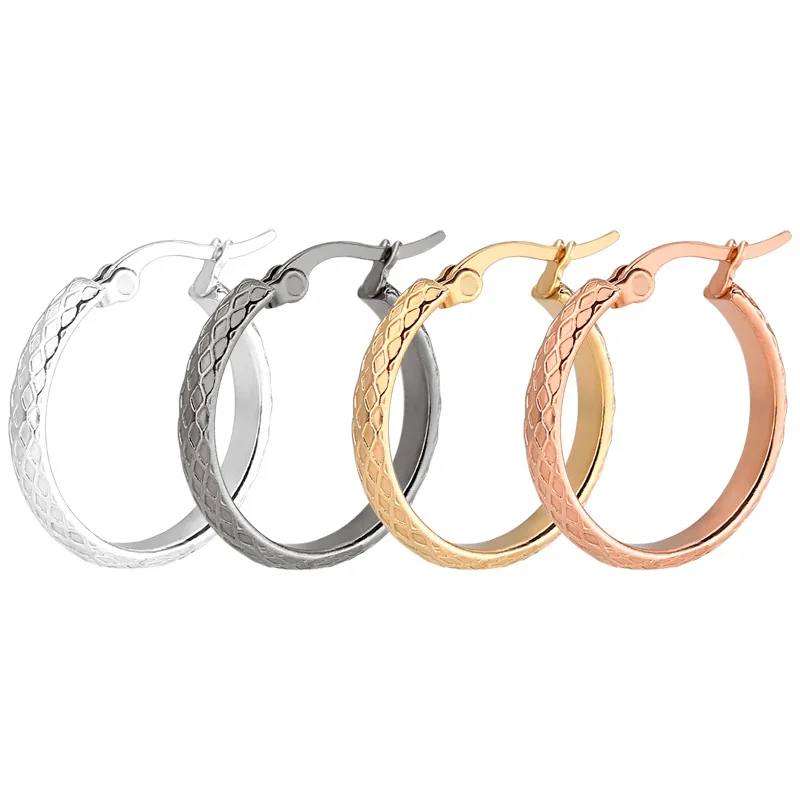 2020 New Fashion Statement Stainless Steel 30mm Hoop Earring Gold Plated Embossed Hoop Earring For Women
2020 New Fashion Statement Stainless Steel 30mm Hoop Earring Gold Plated Embossed Hoop Earring For Women