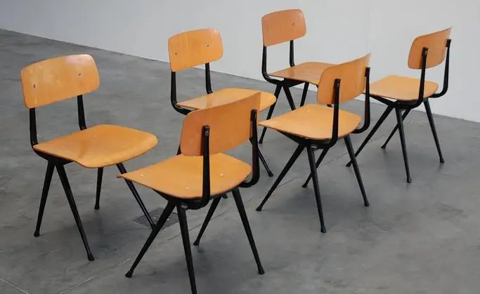 revolt dining chair.1.jpg