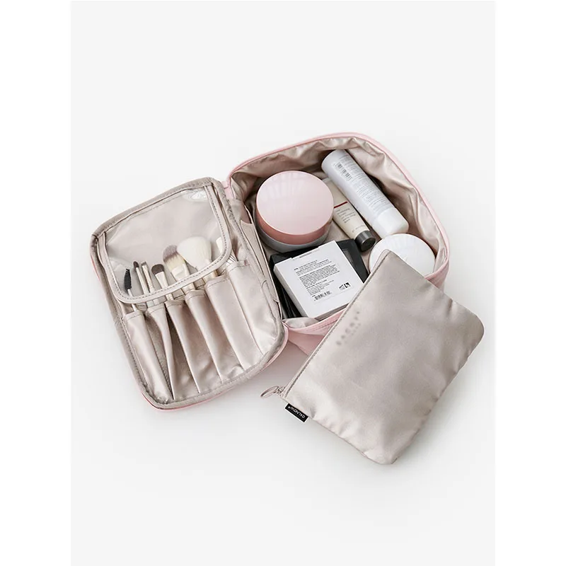 Portable Ins Large Capacity Multi-function Large-size Travel Creamy White Storage Women Cosmetic Bag Sets For Lady
Portable Ins Large Capacity Multi-function Large-size Travel Creamy White Storage Women Cosmetic Bag Sets For Lady